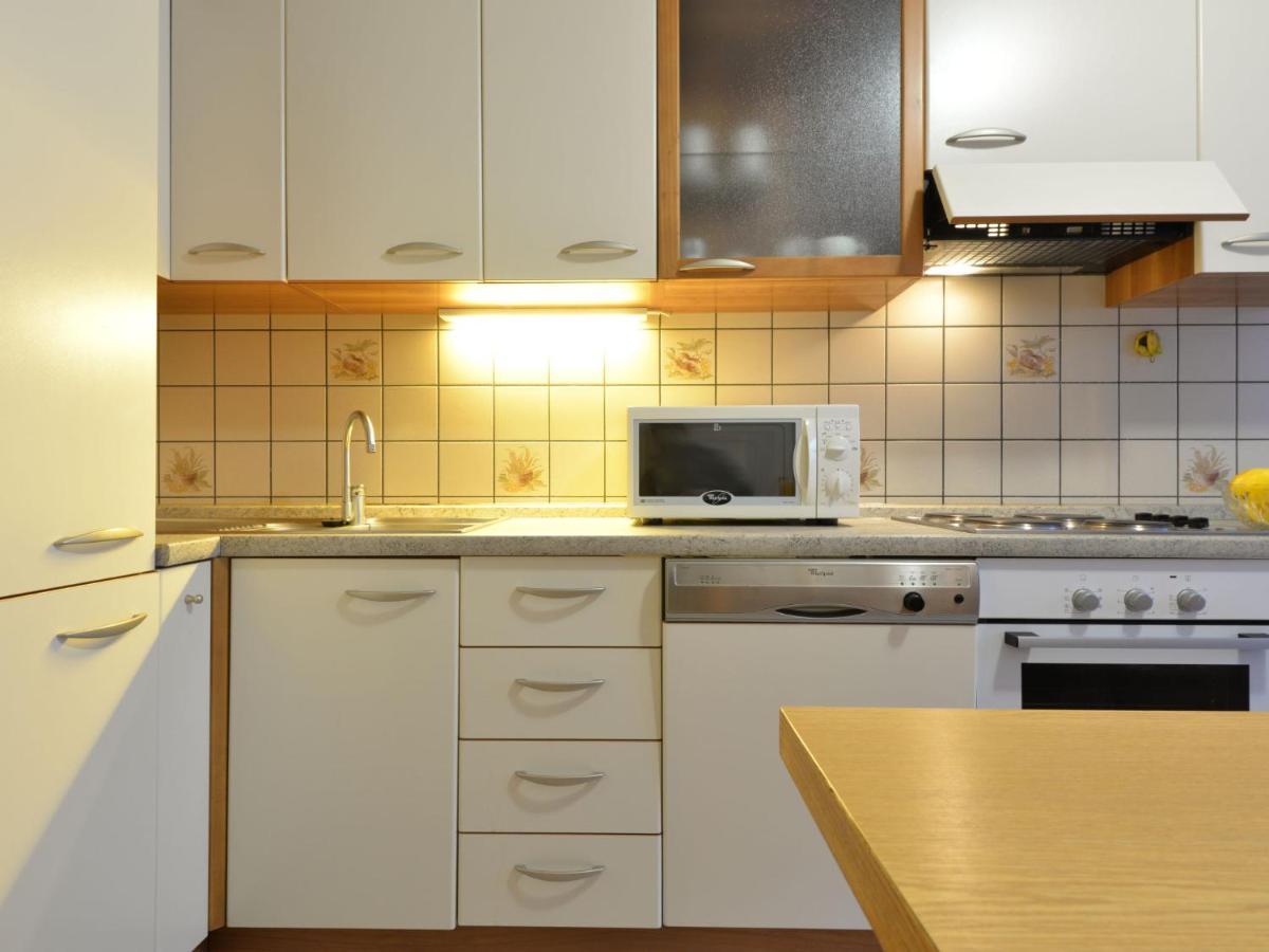 Apartment Al Parco-2 By Interhome Canazei Exteriör bild