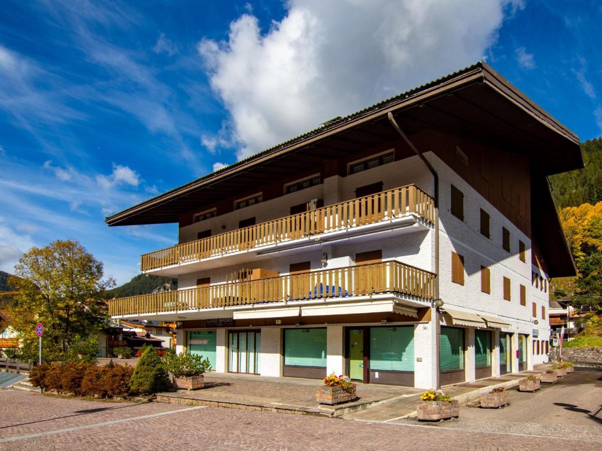 Apartment Al Parco-2 By Interhome Canazei Exteriör bild